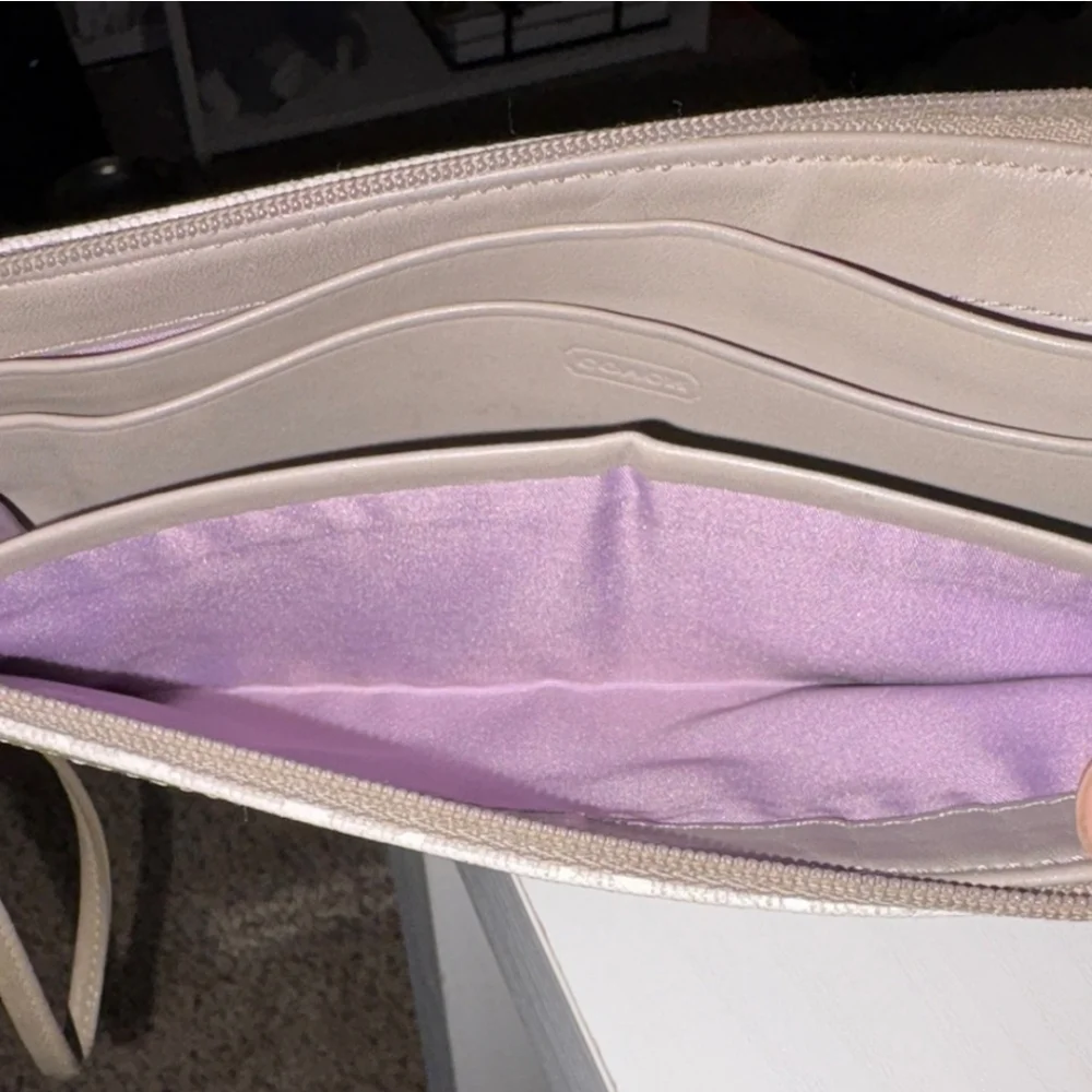 Coach Bias Signature Wristlet/Wallet EUC